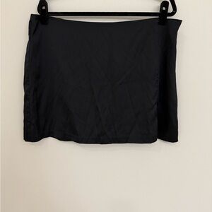 Abercrombie & Fitch Black Satin Mini Skirt Women’s Size xlarge